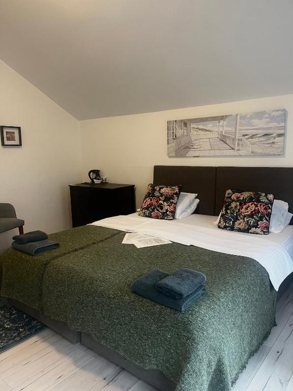 Dvokrevetna soba sa bračnim krevetom – Hotel Mini City Zemun, Altina Beograd